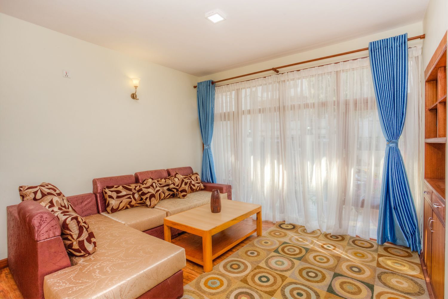 Annapurna Suite bright living area with garden view