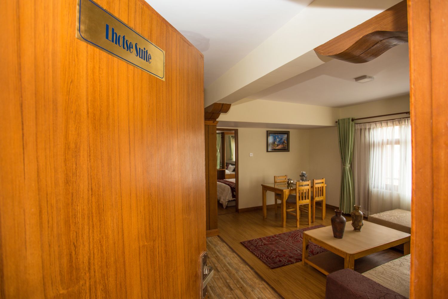 Lhotse Suite — your private entrance &mdash; the lhotse suite